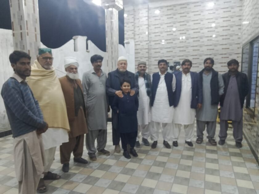 لیاقت پور )رسول بخش مغل سابق ممبر صوبائی اسمبلی مخدوم سید مسعود عالم سائیں کی حبیب آباد مغل ہاؤس آمد